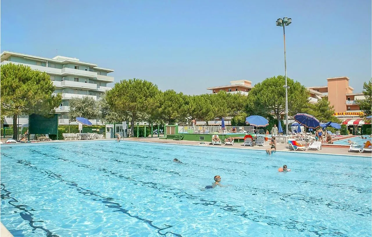 1 Bedroom Awesome Apartment In بيبيوني